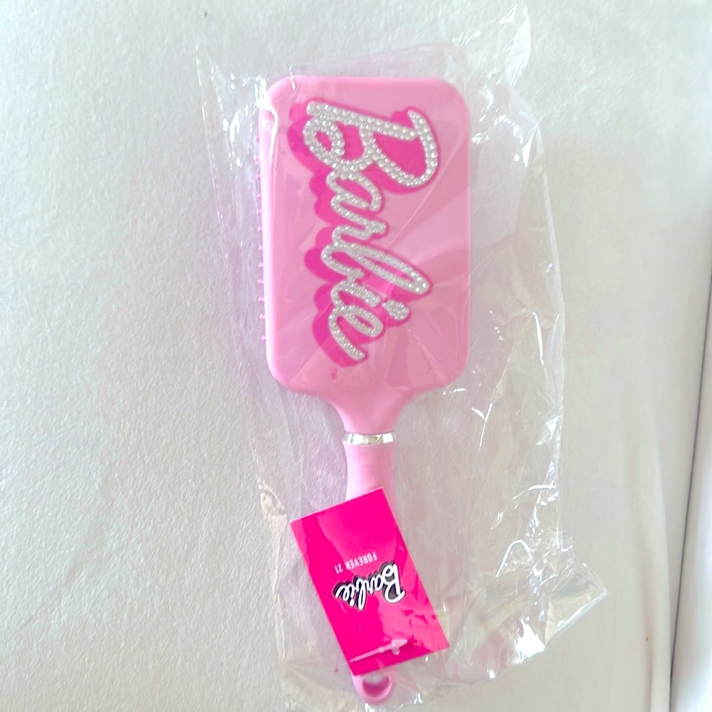 Barbie hair brush